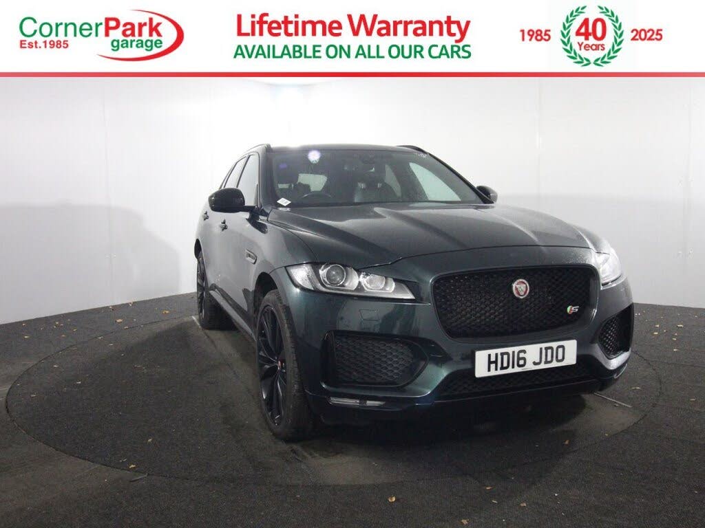 2016 Jaguar F-PACE 3.0 V6 S/C S 3.0i