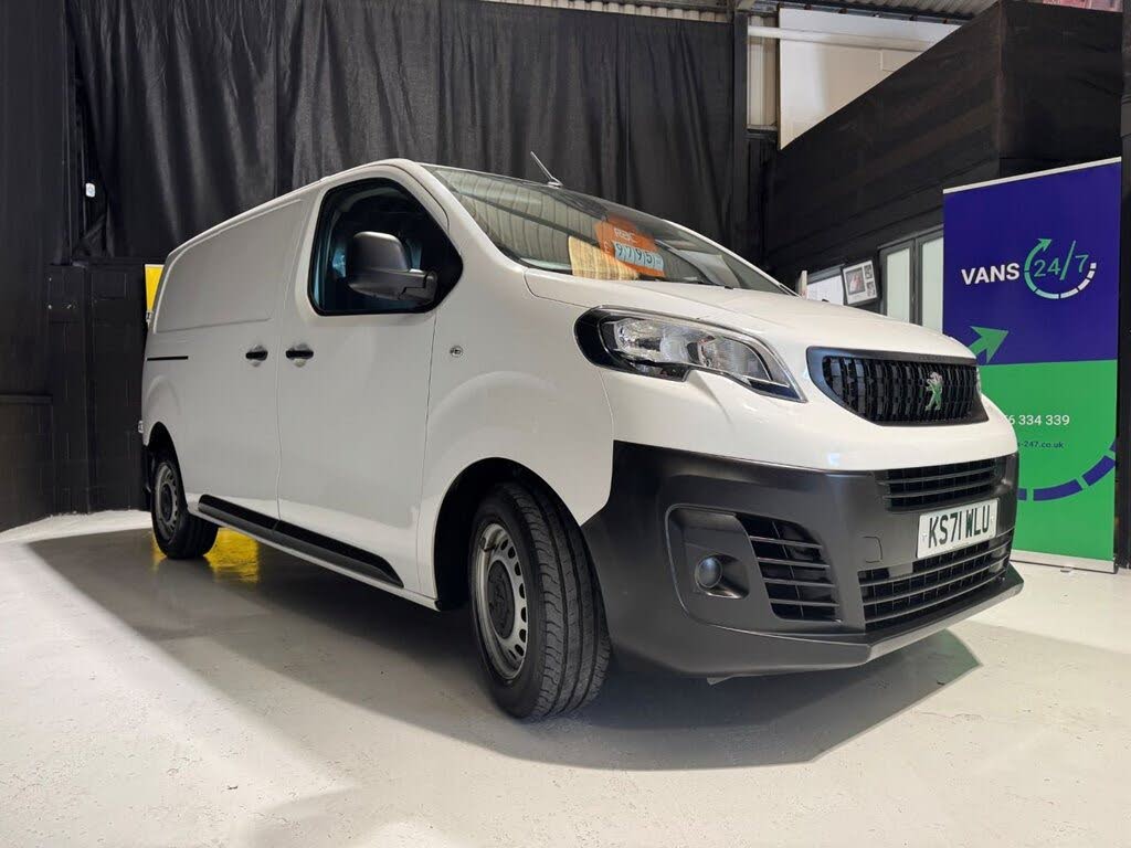 2022 Peugeot Expert 2.0 BlueHDi Professional Premium Standard 1400