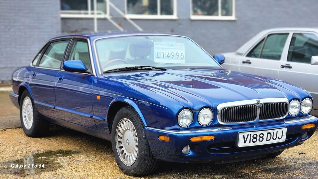1999 Jaguar XJ Series 3.2 XJ8