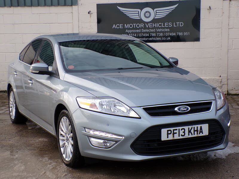 2013 Ford Mondeo 2.0TDCi Zetec Business (140ps) ECO Hatchback