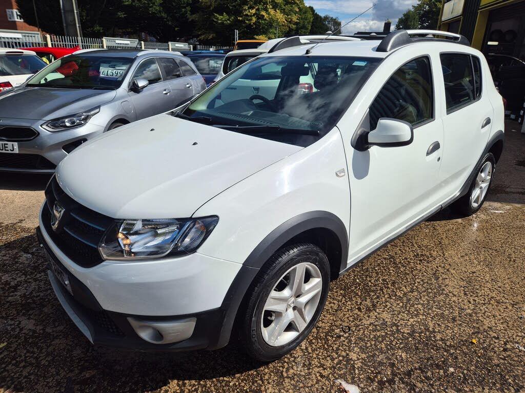 2016 Dacia Sandero Stepway 0.9 TCe Laureate