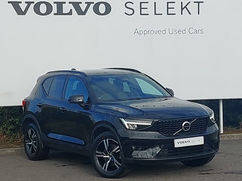 2023 Volvo XC40 2.0 B3 Plus