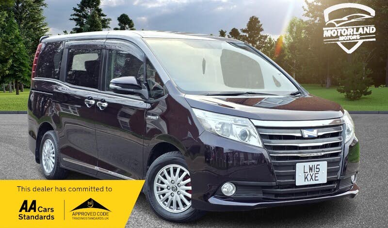 2015 Toyota Noah
