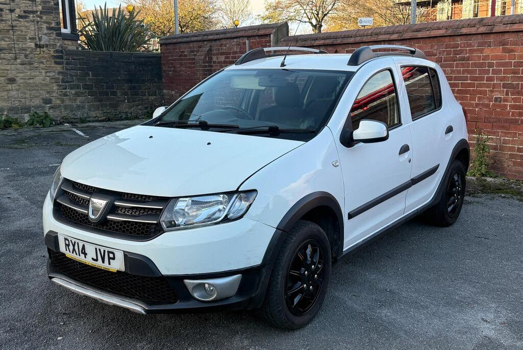 2014 Dacia Sandero Stepway 1.5D Laureate