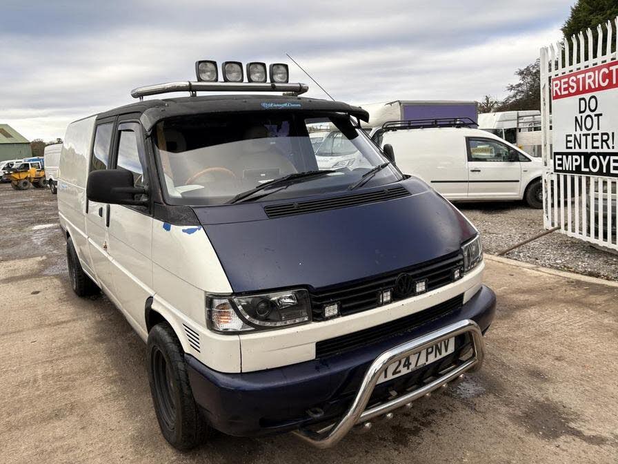 2001 Volkswagen Transporter 2.5TD 1200kg Lwb Crewcab Chassis 2461cc