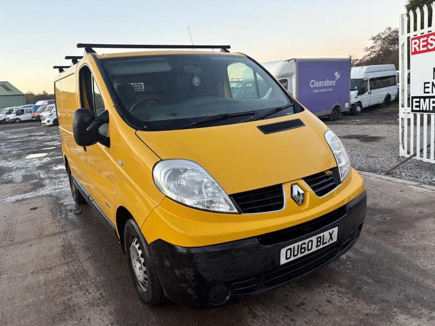 2010 Renault Trafic 2.0TD SL29dCi 115 2.0dCi SL29 Phase 3 (Sat Nav) Panel Van QS6