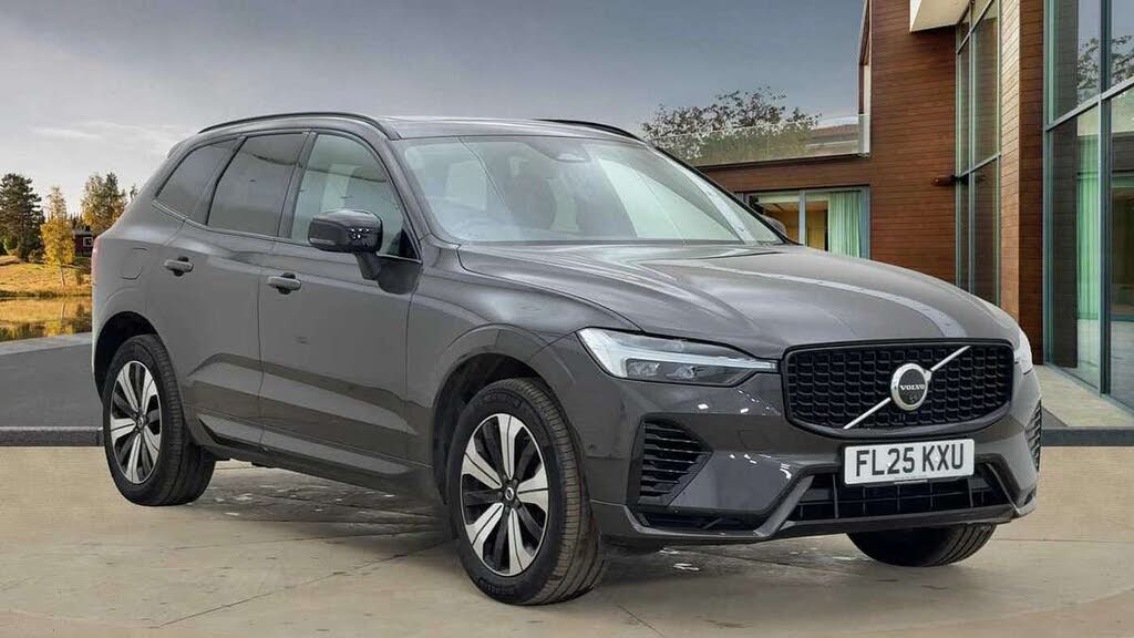 2025 Volvo XC60 2.0 T6 Plus