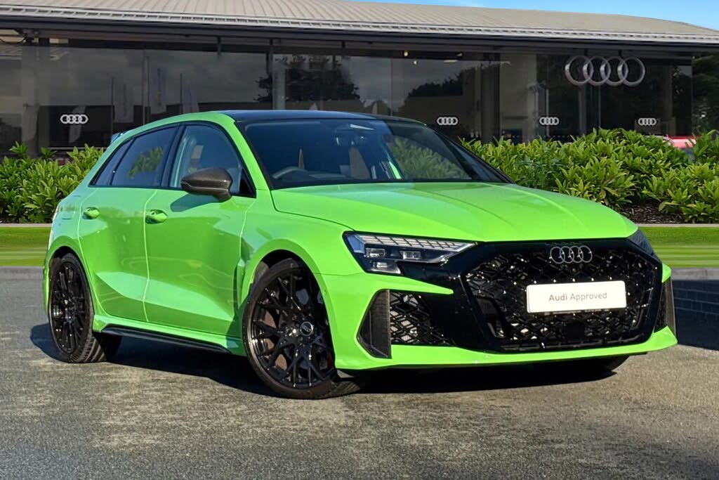 2025 Audi RS3 2.5 TFSI Carbon Black Sportback 5d
