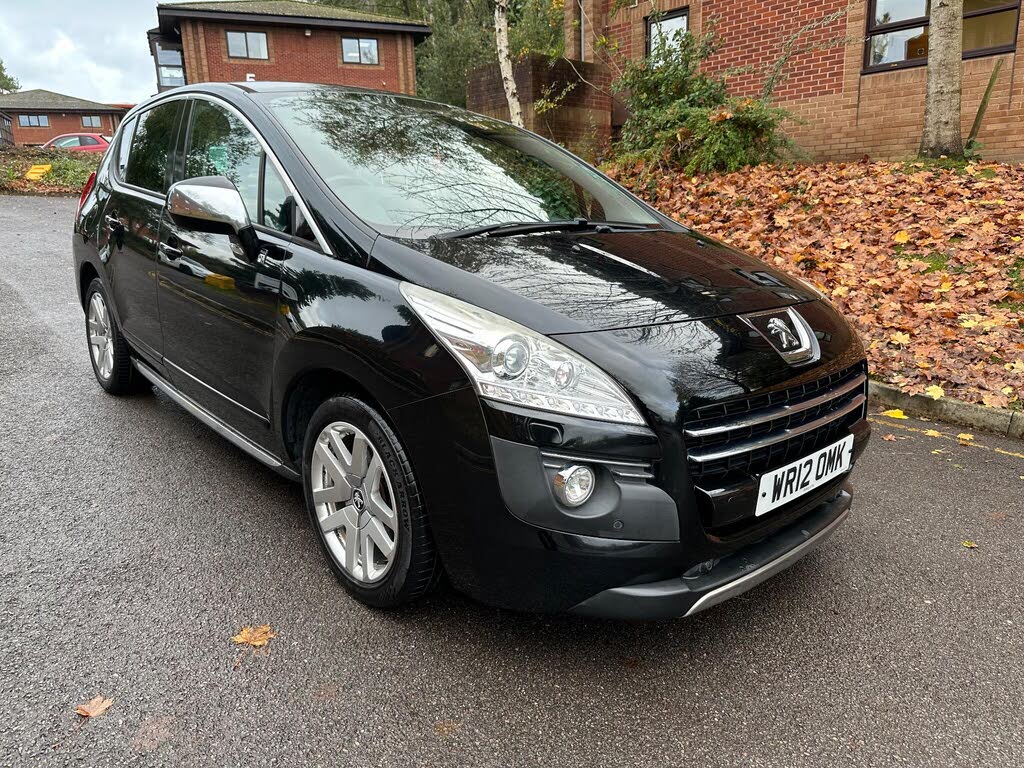 2012 Peugeot 3008 Crossover 2.0e-HDi Hybrid4