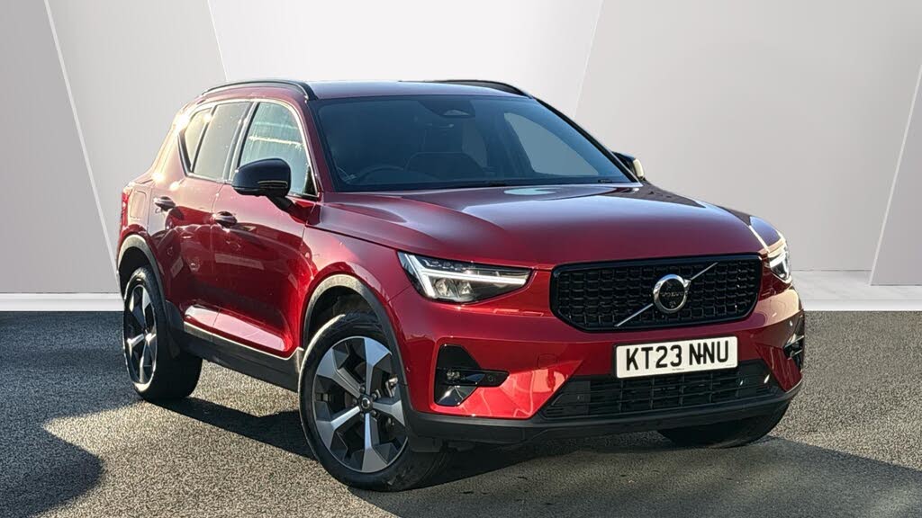 2023 Volvo XC40 2.0 B4 Plus AWD