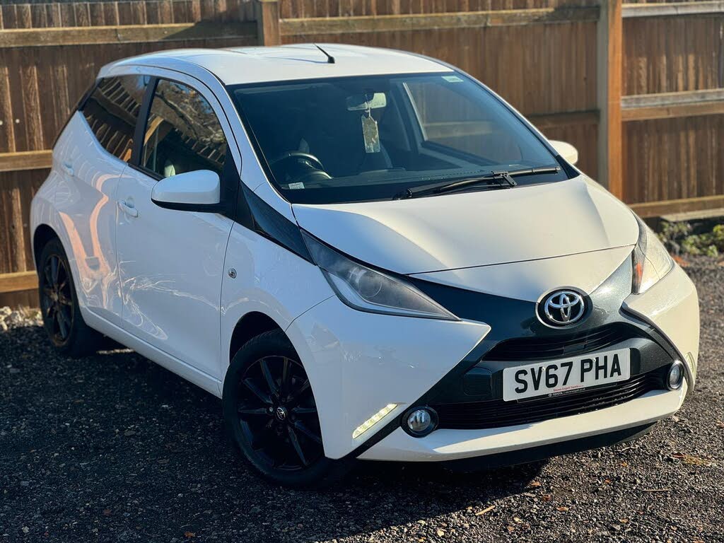 2017 Toyota AYGO 1.0 VVT-i x-style (71bhp)