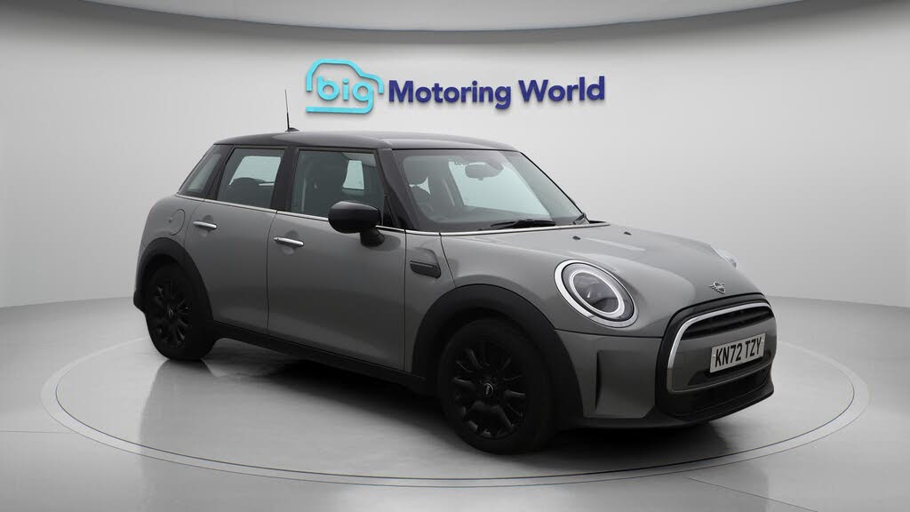2022 MINI Mini 1.5 Cooper Classic (Premium) Hatchback 5d Auto