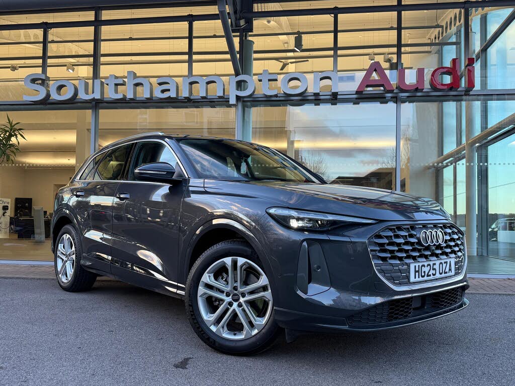 2025 Audi Q5 2.0 TFSI Sport SUV