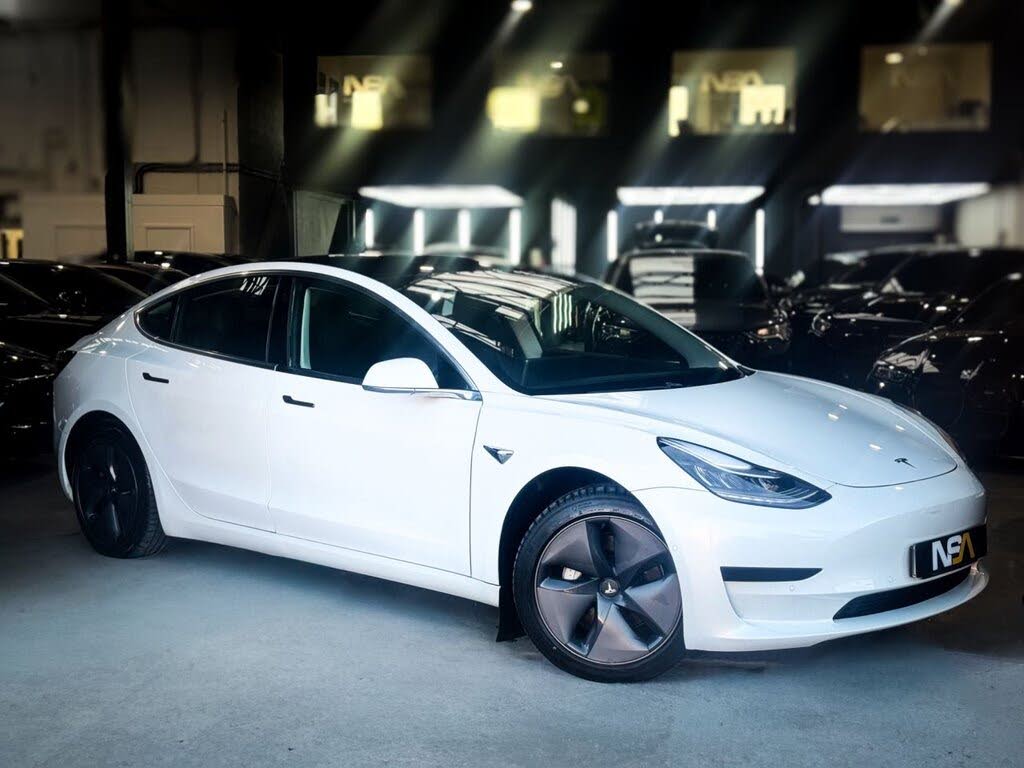 2020 Tesla Model 3 E Standard Plus