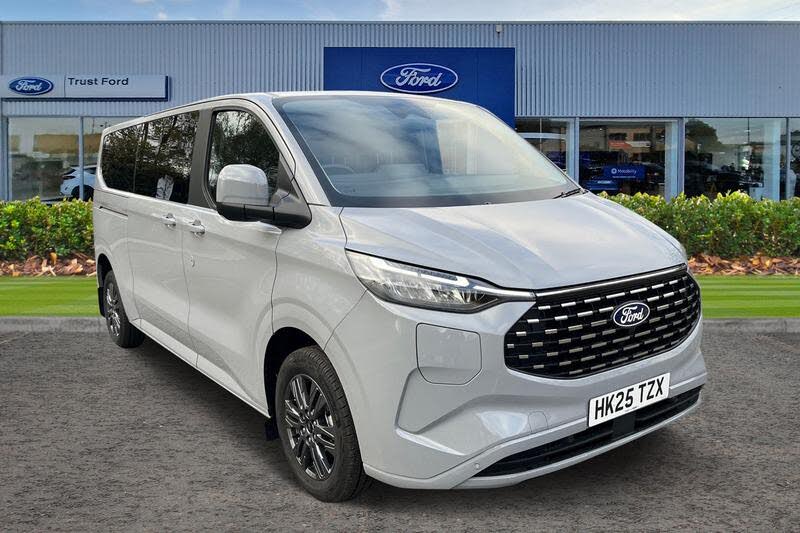 2025 Ford Tourneo Custom 2.5T 340 L2 Titanium