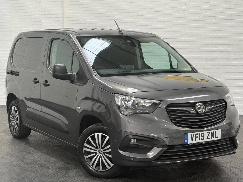 2019 Vauxhall Combo 1.6CDTi Sportive 2000