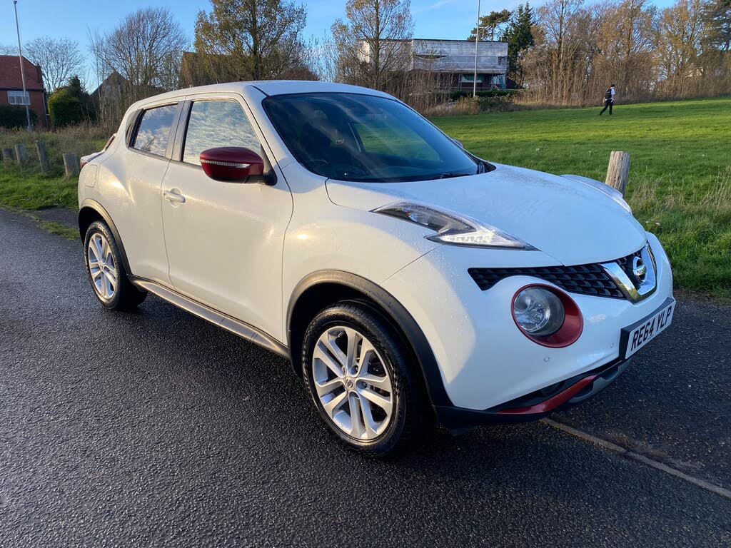 2015 Nissan Juke 1.6 Acenta Premium (117ps) 1598cc XTRONIC CVT