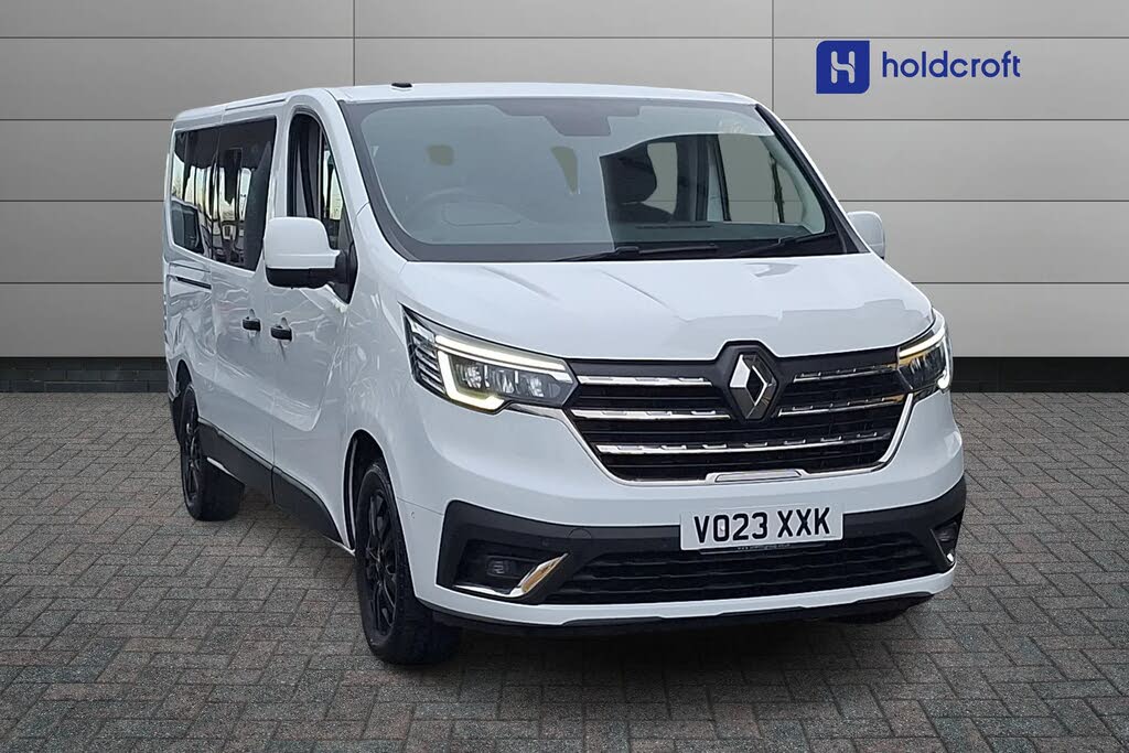 2023 Renault Trafic Passenger 2.0 Blue dCi LL30 170 Sport
