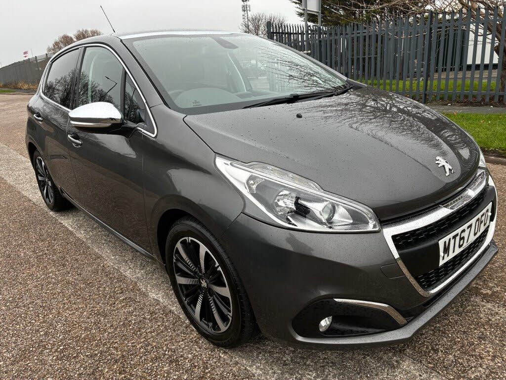 2018 Peugeot 208 1.2 PureTech Allure Premium (s/s)