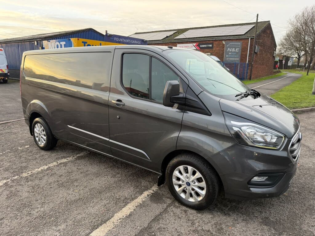 2018 Ford Transit Custom 2.0TDCi 300 L2H1 Limited (130PS)(EU6) Panel Van