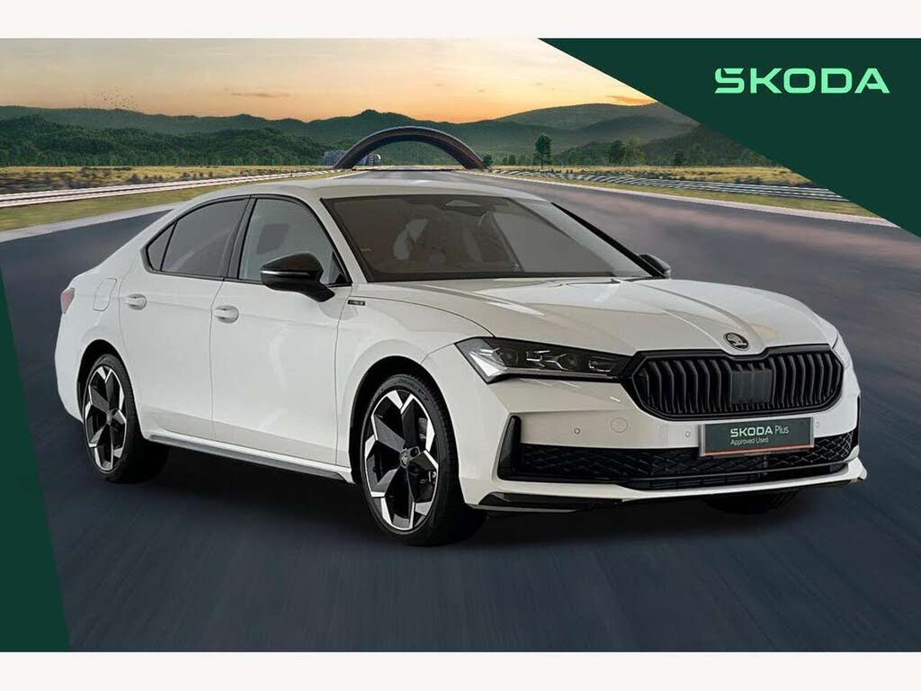 2025 Skoda Superb 1.5 TSI e-TEC SportLine Hatchback