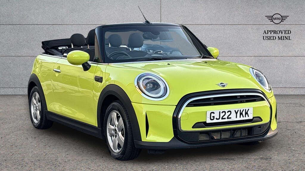 2022 MINI Mini 1.5 Cooper Classic Convertible 2d