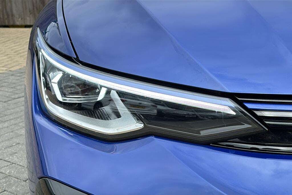 2025 Volkswagen Golf 2.0 TSI R Hatchback