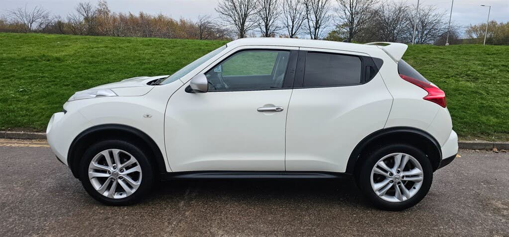 2012 Nissan Juke 1.6 Shiro 16v (115bhp) (s/s) 1598cc