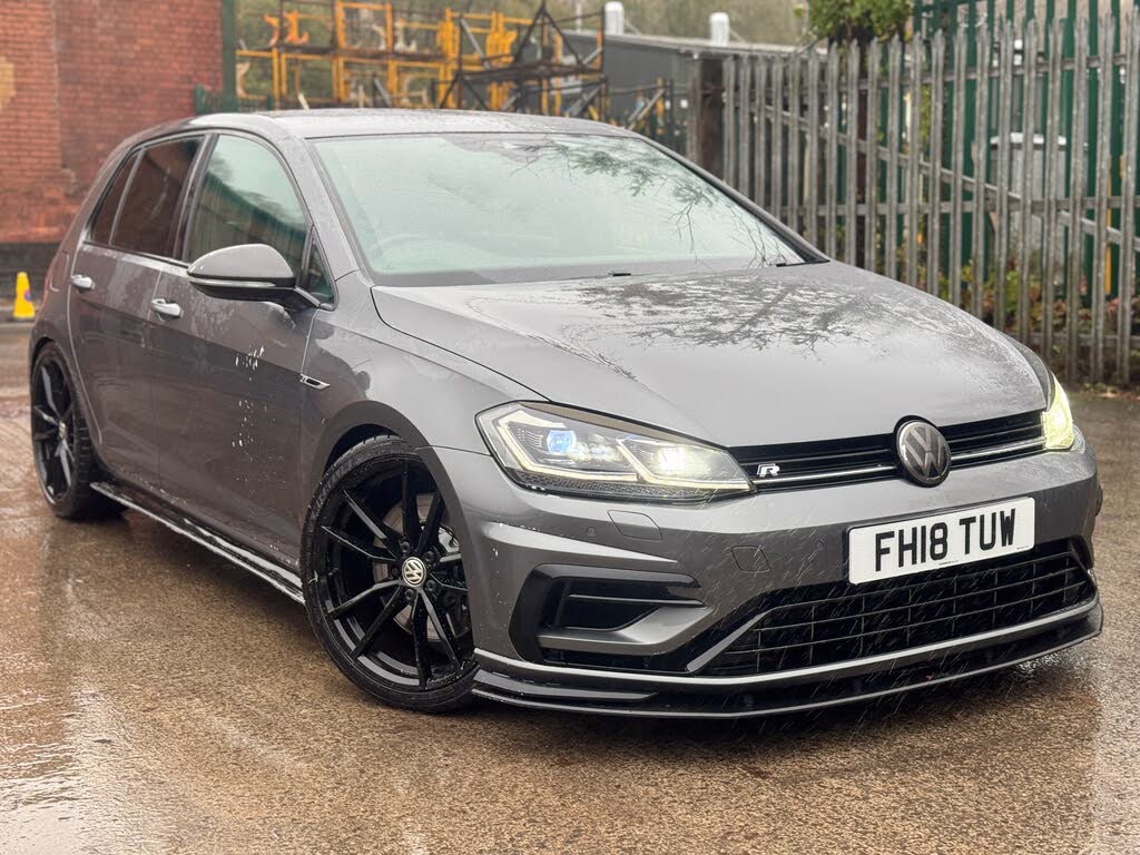 2018 Volkswagen Golf 2.0 TSI R Hatchback 5d DSG