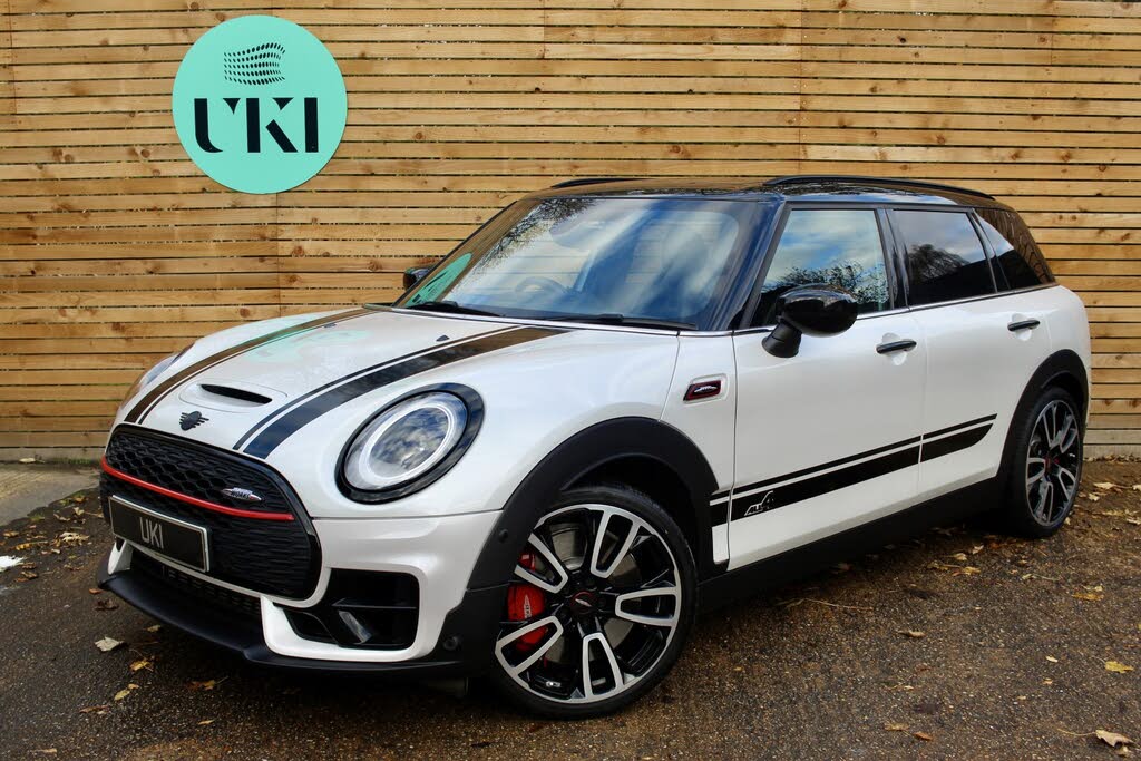 2023 MINI Mini Clubman 2.0 John Cooper Works (Premium Plus)
