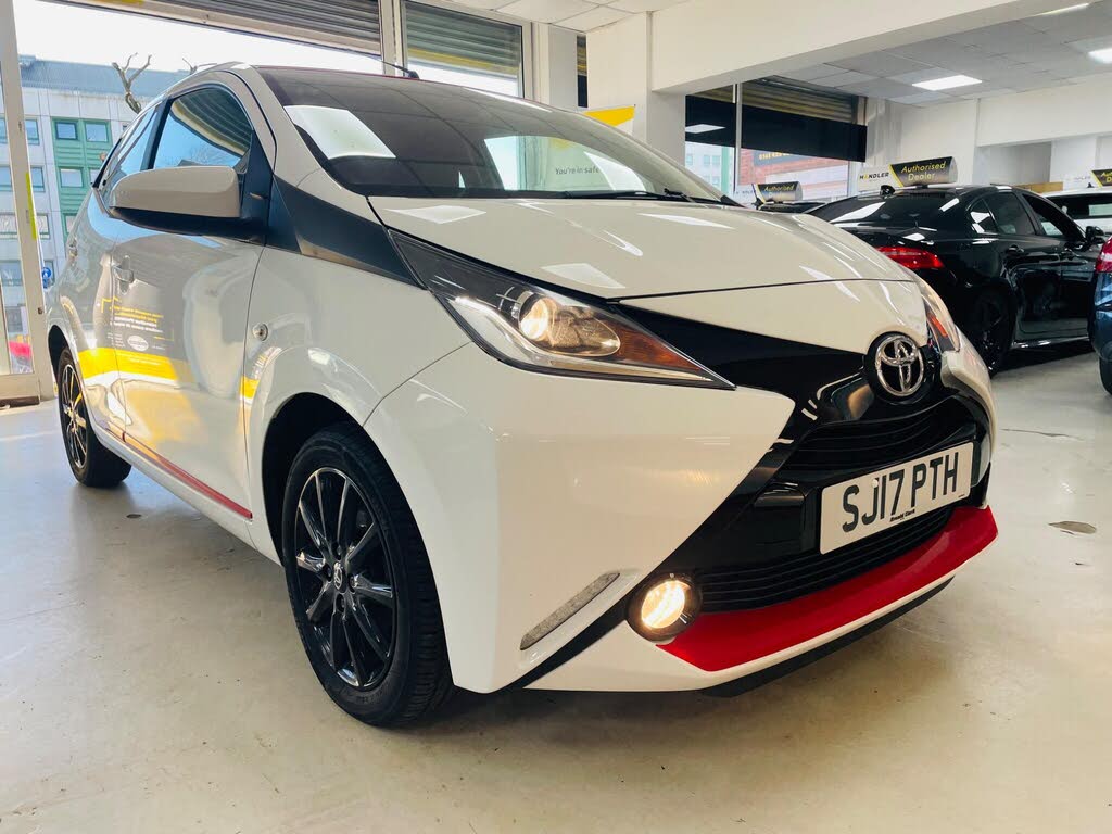 2017 Toyota AYGO 1.0 VVT-i x-press (71bhp)