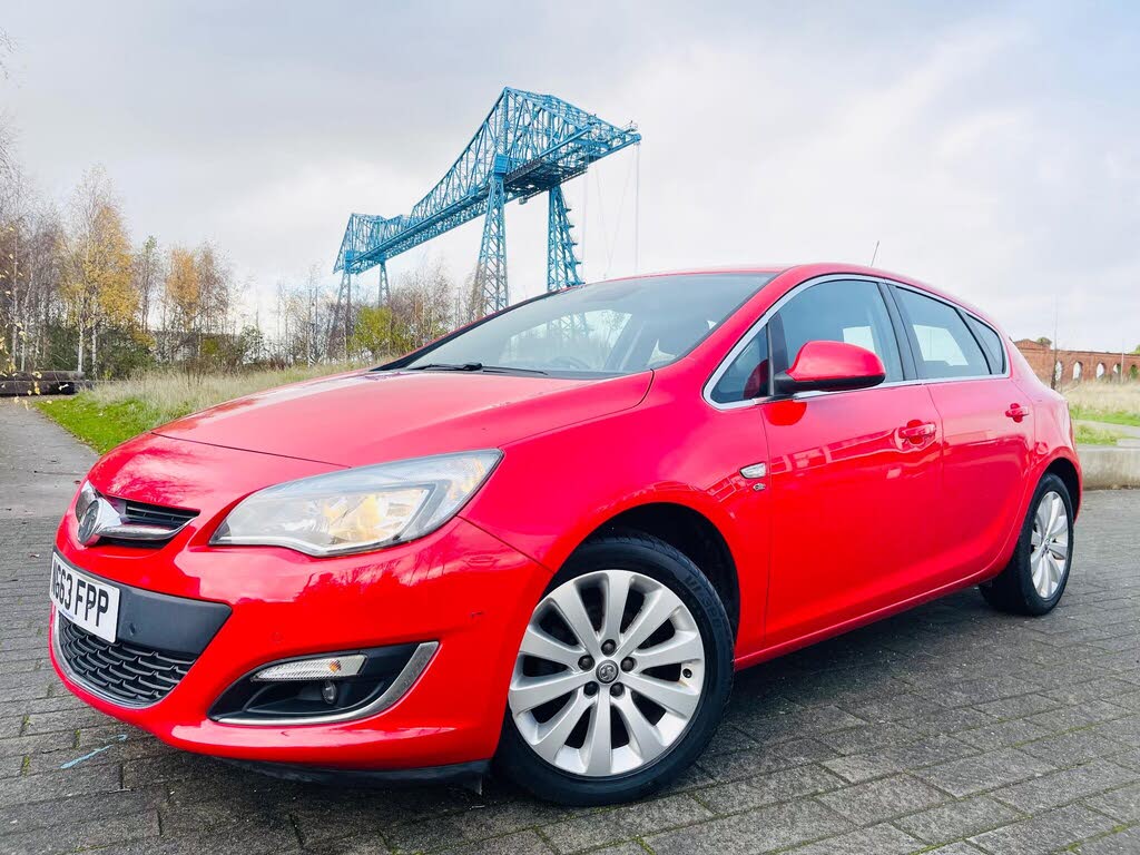 2014 Vauxhall Astra 1.6 Elite Hatchback