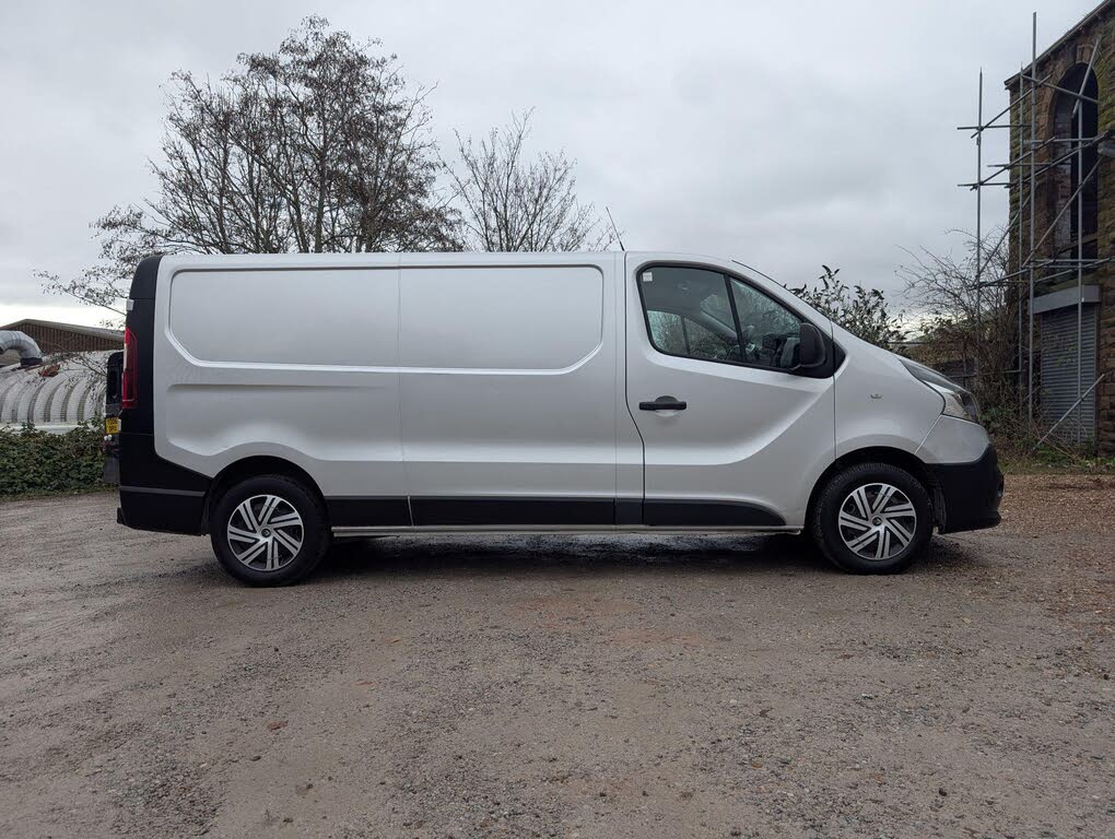 2016 Renault Trafic 1.6dCi LL29 115 Business Low Roof