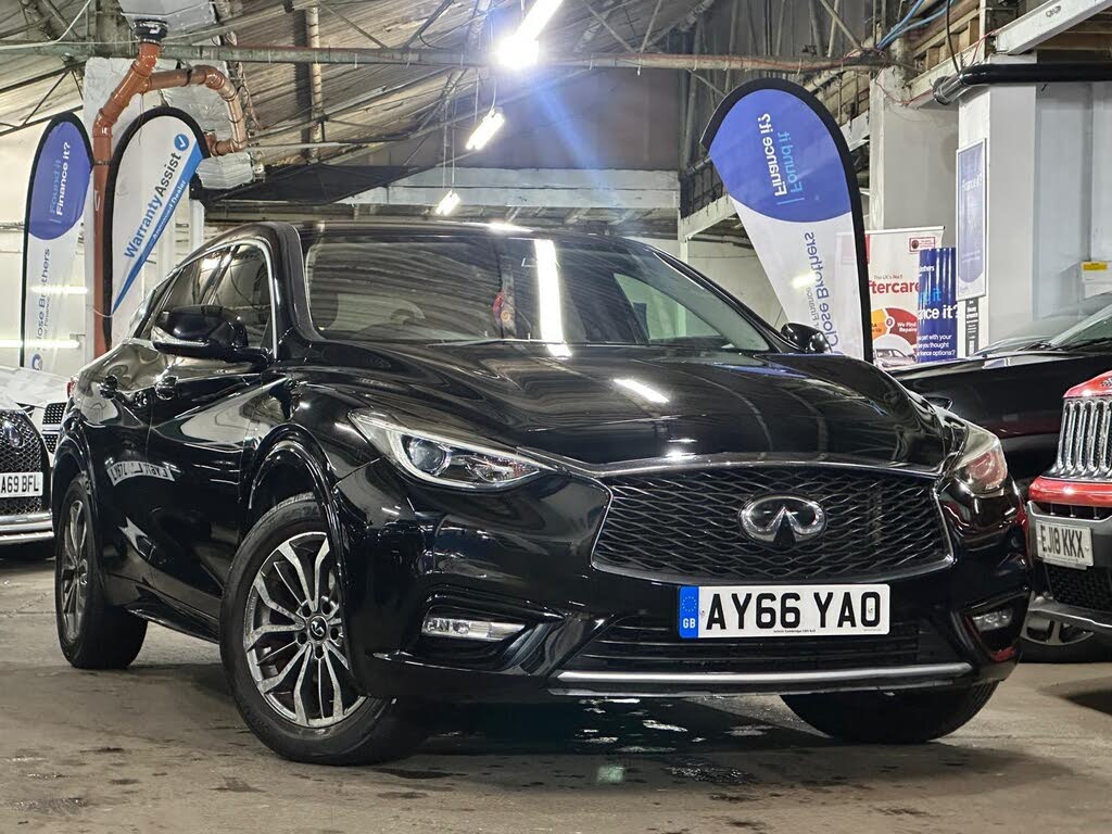2017 Infiniti Q30 1.5d SE