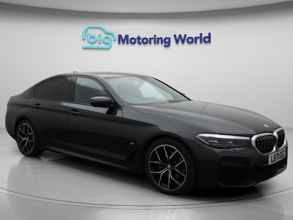 2022 BMW 5 Series 2.0TD 520d M Sport (MHT) Saloon 4d