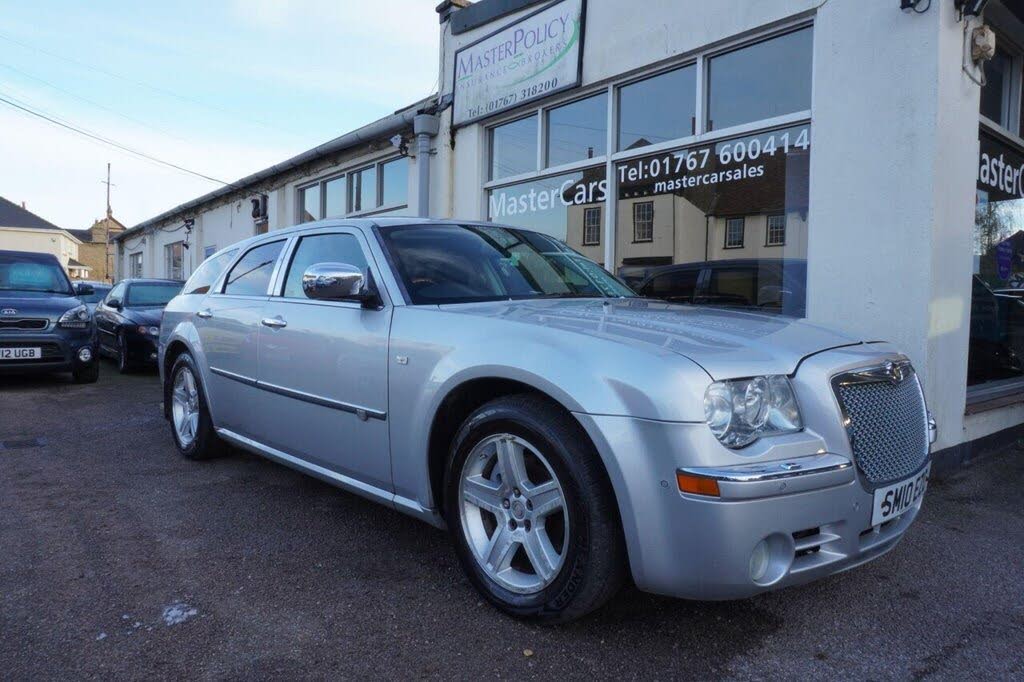 2010 Chrysler 300C 3.0TD Estate 5d