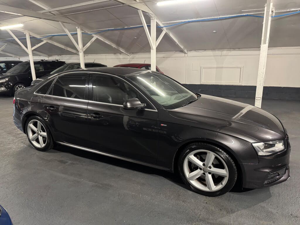 2012 Audi A4 1.8 S Line TFSI (170ps)