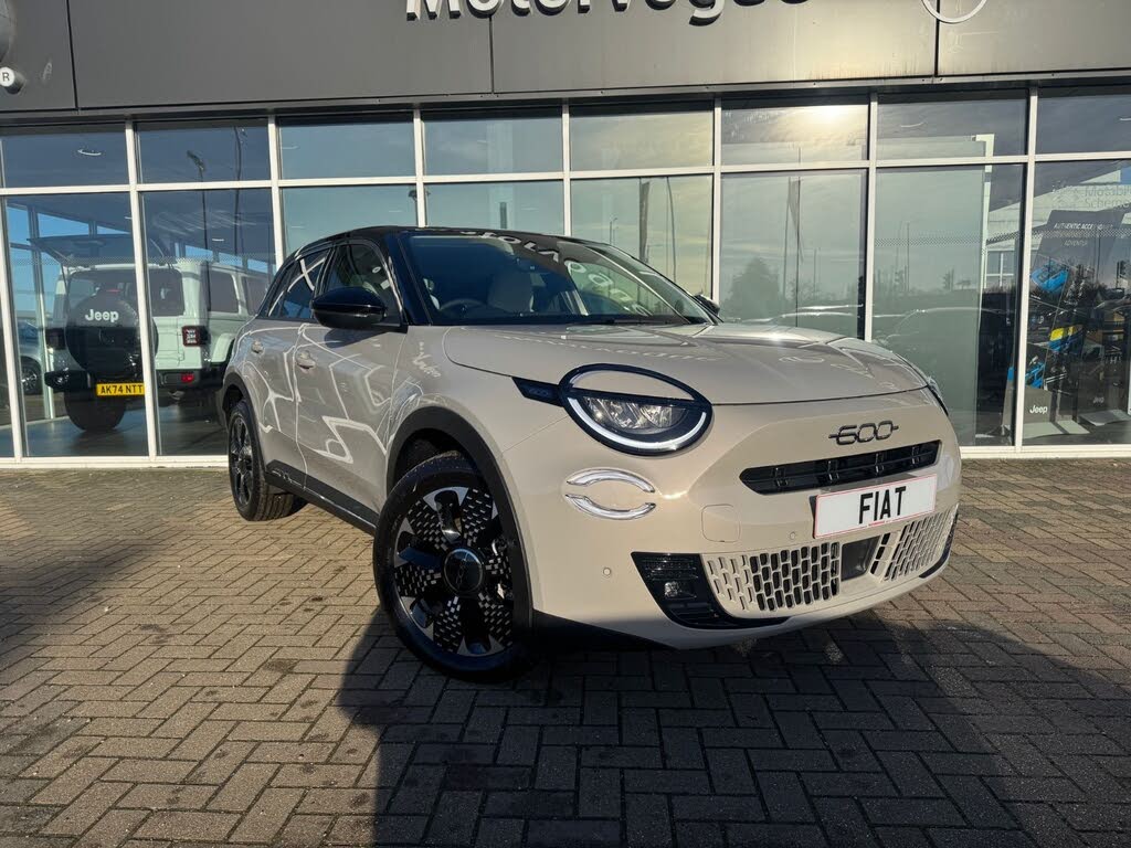 2025 Fiat 600e E La Prima