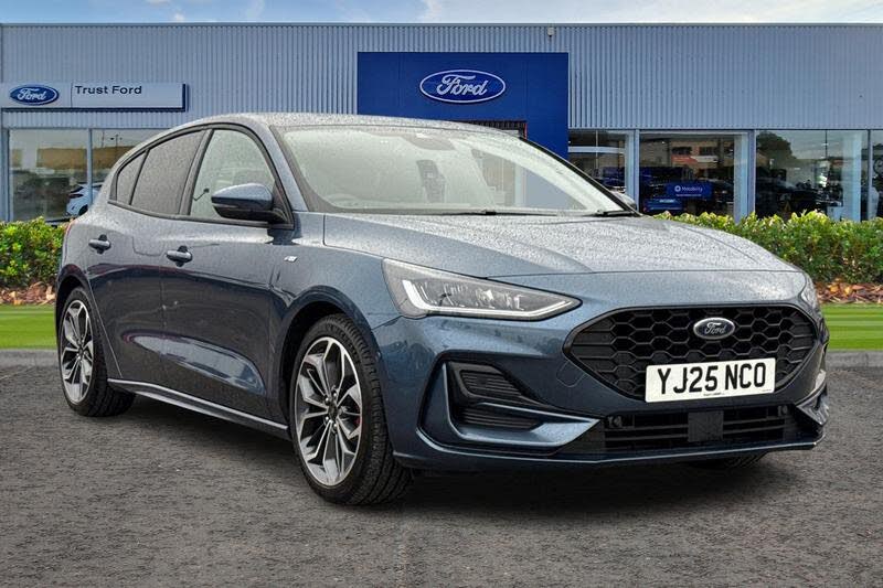 2025 Ford Focus 1.0T ST-Line X (125ps) Hatchback