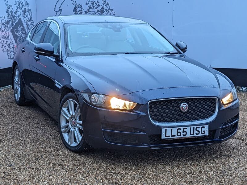2015 Jaguar XE 2.0TD Prestige (180ps) Auto