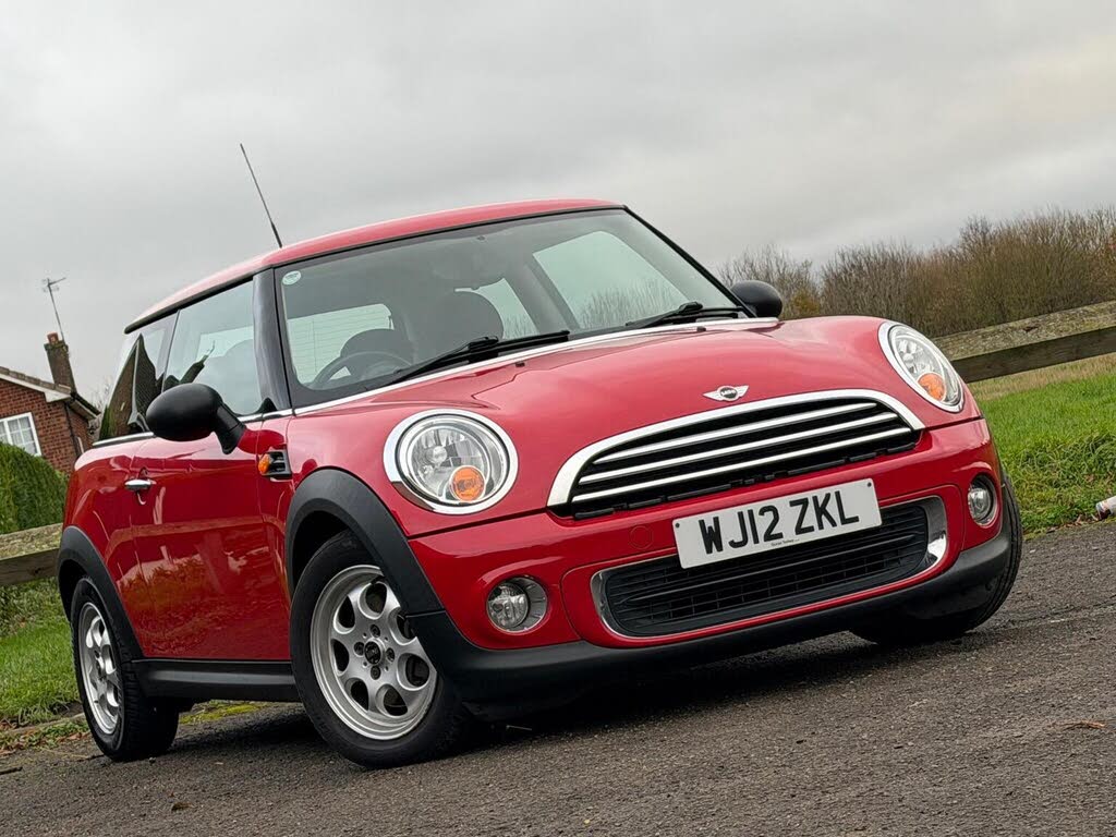 2012 MINI Mini 1.6 One (98bhp) (Avenue) Hatchback 3d
