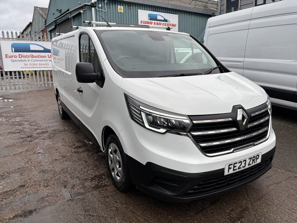2023 Renault Trafic 2.0dCi LL30 130 Business+ Panel