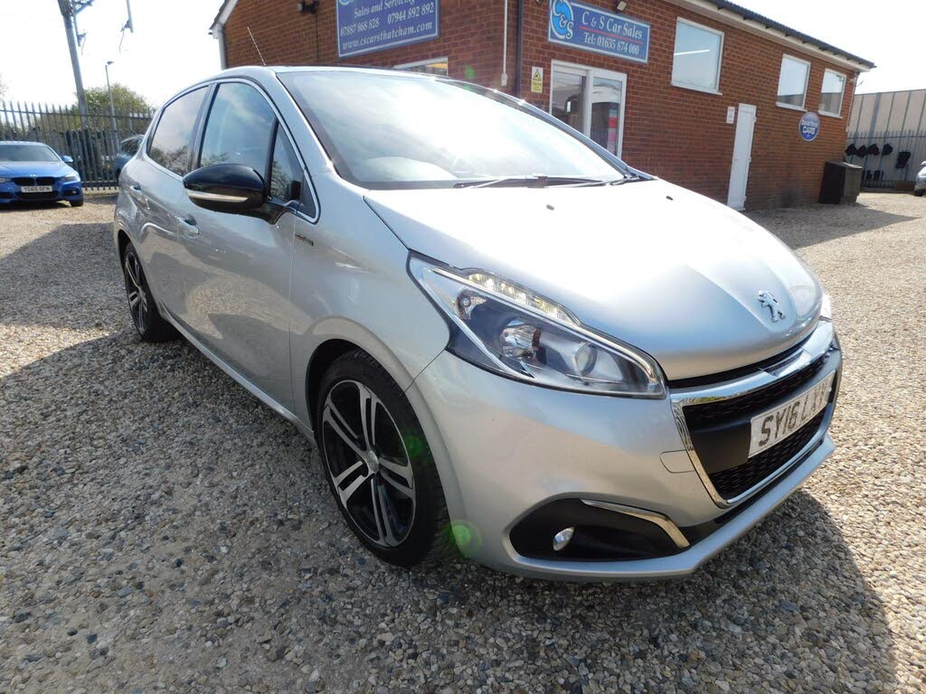 2016 Peugeot 208 1.2 PureTech GT Line 5d