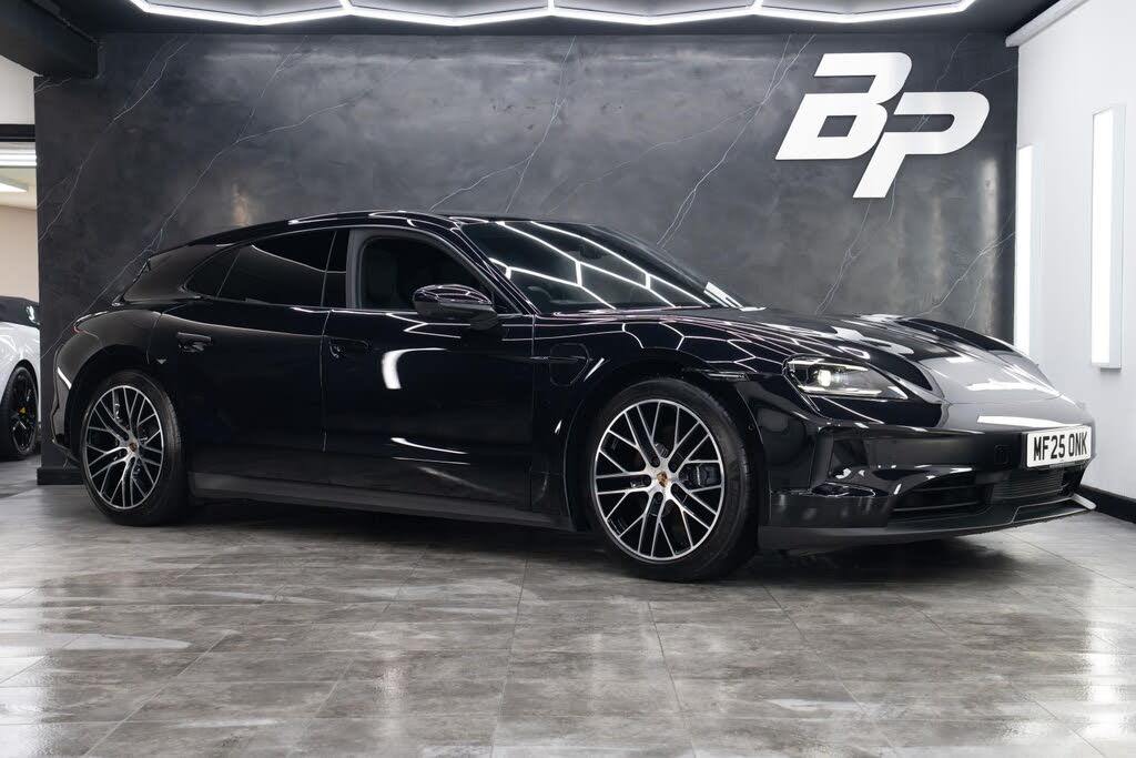 2025 Porsche Taycan E Sport Turismo (408ps)