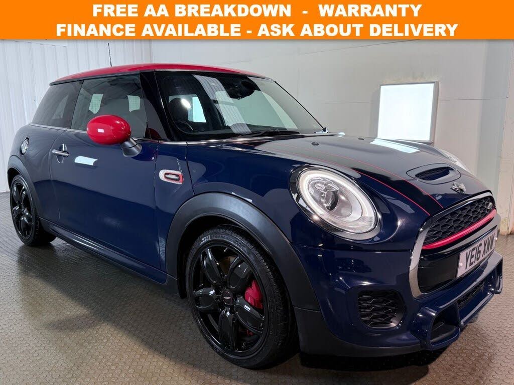 2016 MINI Mini 2.0 Cooper JCW