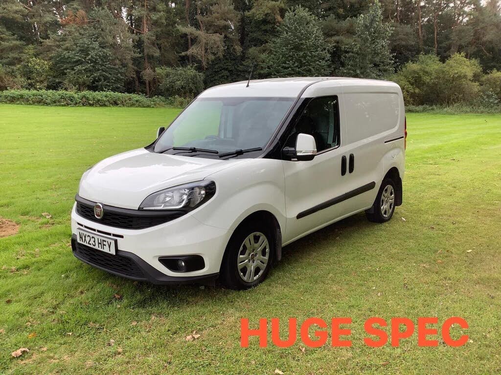 2023 Fiat Doblo Cargo 1.6JTD L1H1 Tecnico Panel Van