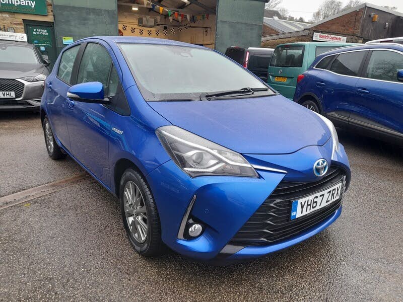 2017 Toyota Yaris 1.5 VVT-i Icon Tech (98bhp) Hybrid 1497cc E-CVT