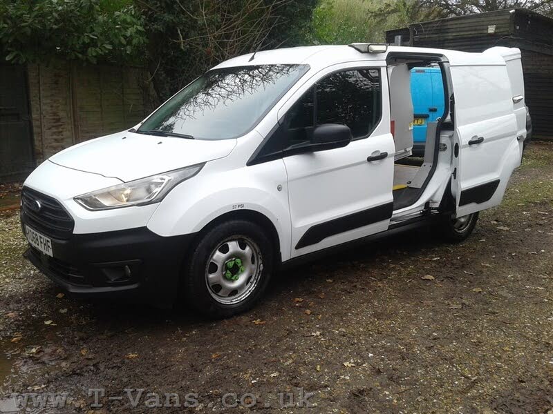 2018 Ford Transit Connect 1.5 EcoBlue L1 220 Base (100PS)(EU6dT) 220 Base Panel Van