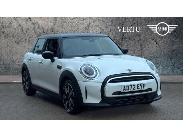 2023 MINI Mini 1.5 Cooper Exclusive (Premium Auto) Hatchback 5d Auto