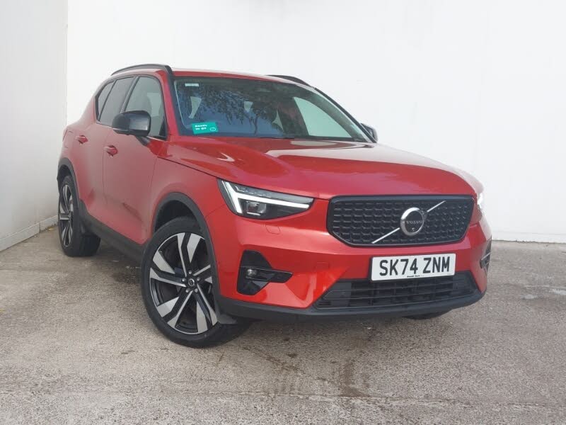 2024 Volvo XC40 2.0 B4 R-Design Pro